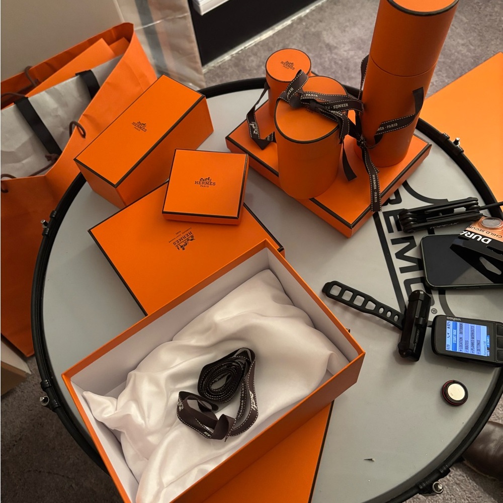 Hermès Vibrant Orange Shopping Bags, Boxes all original